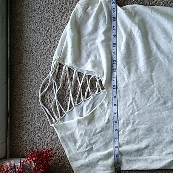 2/$30 women's sweater - Picture 8 of 12